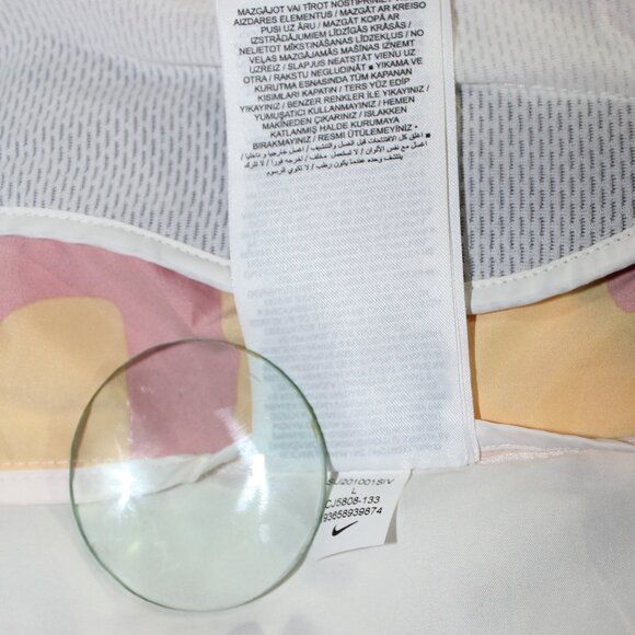 Nike Windrunner A.I.R. Savage Jacket Lightweight man made in Vietnam  size large - Picture 8 of 9